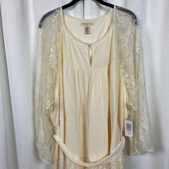 Torrid Festi Cream Lace Clip Dot Mini Dress Sz.4 NWT - Picture 7 of 16